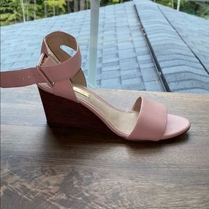 Pink Wedges